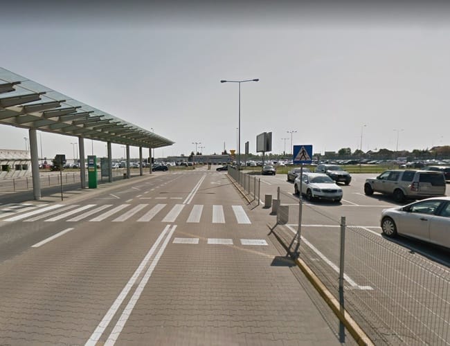 Oficjalny Parking P2 - lotnisko Poznań-Ławica (POZ) - zdjęcie 4