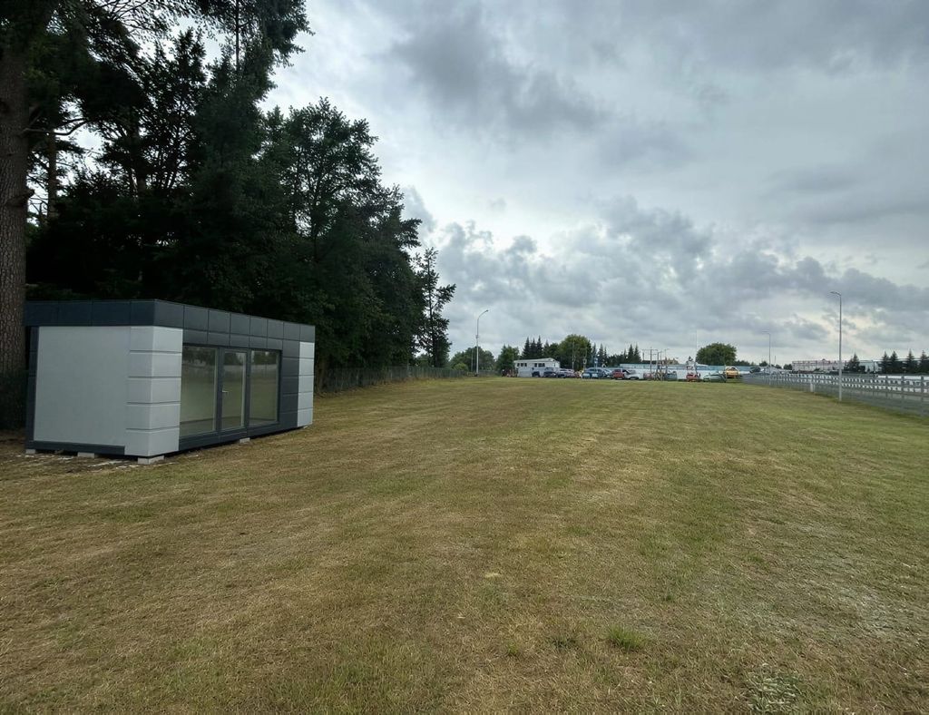 Parking u Króla - lotnisko Poznań-Ławica (POZ) - zdjęcie 2