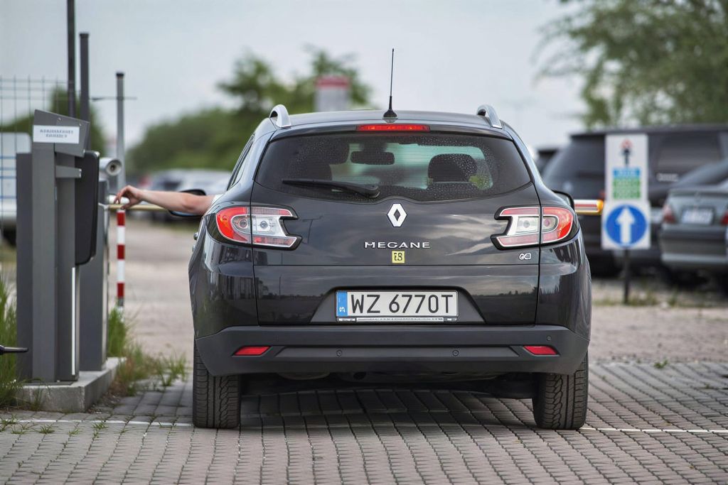 Zdjęcie START Parking PLUS Parking 24h lotnisko Poznań